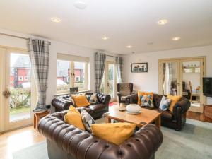 Posezení v ubytování Ring of Kerry Golf Club Cottage