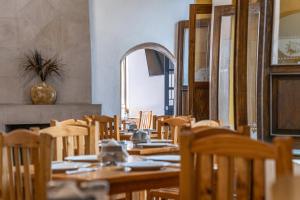 Restaurant o un lloc per menjar a Hotel Meson de Isabel