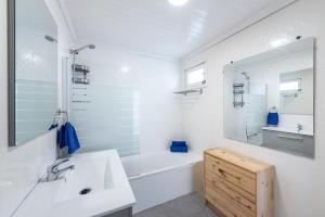 Koupelna v ubytování Lava Teneguia, 5 guests in 2 bedrooms