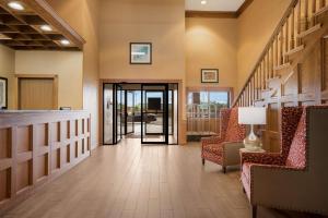Χώρος καθιστικού στο Best Western Kendallville Inn