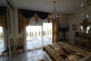 Posteľ alebo postele v izbe v ubytovaní Villa Panorama, now a Smart Home