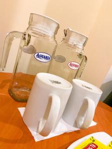 Kemudahan buat kopi dan teh di UTC Hotel Semarang