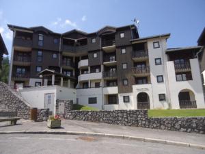 Budynek, w którym mieści się apartament