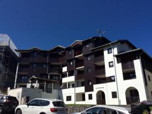 Budynek, w którym mieści się apartament