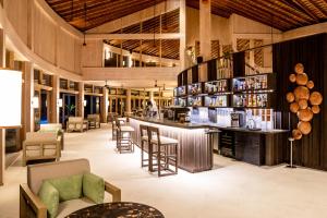 Lounge nebo bar v ubytování Kagi Maldives Resort & Spa