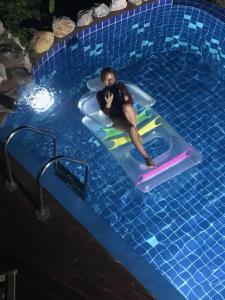Tetamu yang menginap di Mae Chan Treehouse with swimming pool