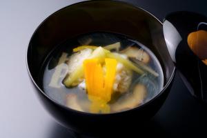 日式旅馆内部或周边提供的食物