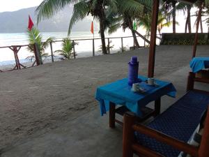 Gallery image of Bucana beachfront guesthouse in El Nido