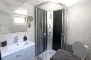 Zdjęcie z galerii obiektu Hôtel de ville, Charmant T2 au Calme w Rouen