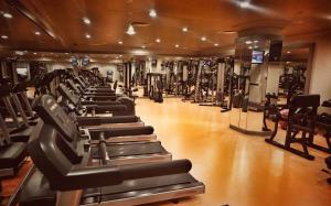 The fitness centre and/or fitness facilities at Eresin Hotels Topkapı