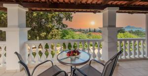 A balcony or terrace at Odysseas Studios