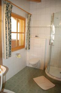 Phòng tắm tại Pension Ederhof