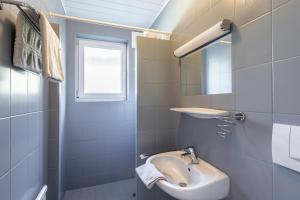 Łazienka w obiekcie Appartements DAS RETTENBACHER