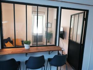 Posedenie v ubytovaní Nantes, superbe appartement