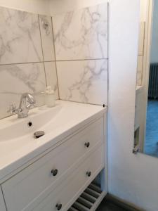 Kúpeľňa v ubytovaní Nantes, superbe appartement