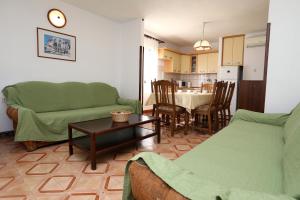 Posedenie v ubytovaní Apartman Karaga