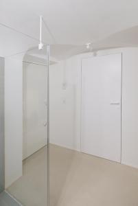 Un baño de HERZIGE WOHNUNG IN ALTEM GEMÄUER