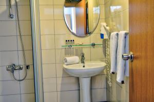 コナクリにあるBlue Fish Hotel All Inclusiveのギャラリーの写真 +208枚の写真