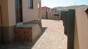 Fotografie z fotogalerie ubytování JJP SELF CATERING - Three bedroom house v destinaci Lüderitz