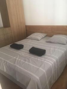 Postel nebo postele na pokoji v ubytování Charmant appartement refait à neuf vue mer + 28 fotografií