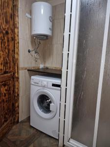 a washer and dryer in a small room at Malibu Ocean View in Adeje