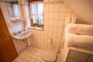 Ένα μπάνιο στο Gemütliches Apartment im wunderschönen Kallmünz