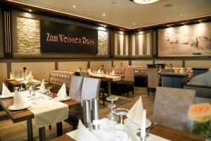 Posezení v ubytování Hotel Zum Weissen Ross