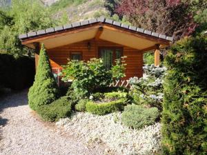 Gallery image of Camping La Cascade in Le Bourg-dʼOisans