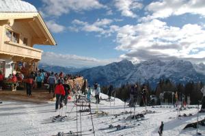 Mecki's Dolomiten Panorama Stubn v zimě