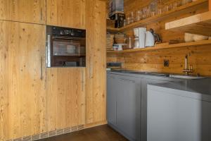 Dapur atau dapur kecil di Nachtigall OG +30 gambar
