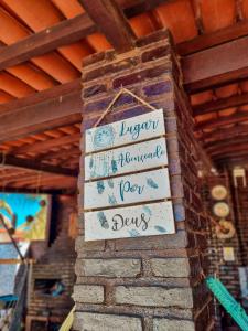 Aloha Beach Guest House的证书、奖牌、标识或其他文件