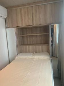 Cama o camas de una habitación en Conforto Frei Caneca M602