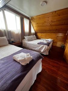 Φωτογραφία από το άλμπουμ του Hostal Katemu σε Villarrica