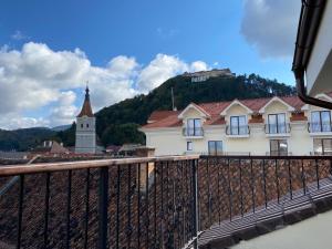 Afbeelding uit fotogalerij van ApartamentS in Rîşnov