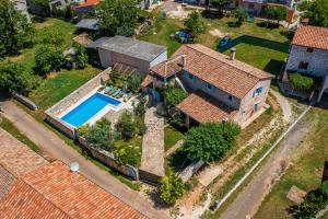 Bazén v ubytovaní House Grandići 1852 alebo v jeho blízkosti