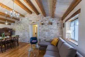 Posedenie v ubytovaní House Grandići 1852