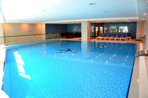Бассейн в Maxeria Blue Didyma или поблизости