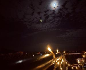 Galería fotográfica de The Rooftop Hostel en Shkodër