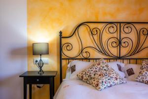 A bed or beds in a room at Finca Pep