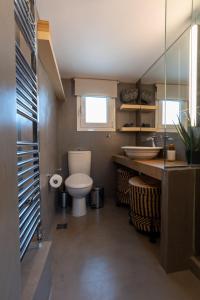 Kúpeľňa v ubytovaní Athens Skyline Loft