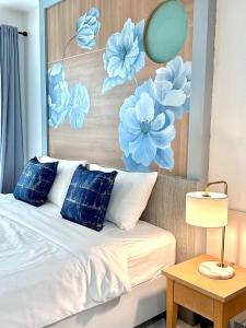 En eller flere senger på et rom på Phi Phi Indigo Hotel