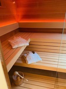 Postel nebo postele na pokoji v ubytování ABC Hotel