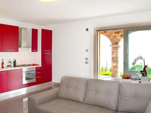 Fotografia z galérie ubytovania Piccola Orchidea Piccola Orchidea Giardino Ferienwohnung mit Pool v destinácii Musso