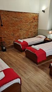 Postel nebo postele na pokoji v ubytování Noclegi Czentorycki 1