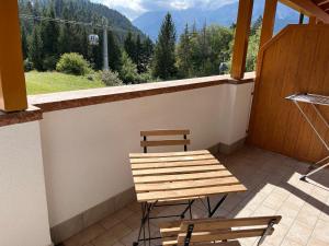 Nespecifikovaný výhled na hory nebo výhled na hory při pohledu z apartmánu