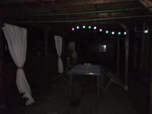 Camera oscura con tavolo e tenda di Longère Bretagne a Réminiac Altre 31 foto