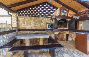 Fotografia z galérie ubytovania Cozy Apartment In Krk With Wifi v destinácii Krk