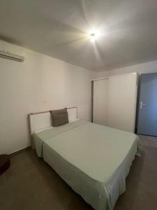 صورة لـ Appartement à haut vallon, vue mer, parking privé في Mamoudzou