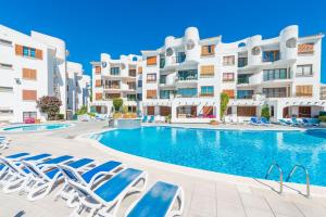 Bazén v ubytování Apartment Rovelló - Port d'Alcúdia nebo v jeho okolí