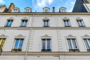 Budynek, w którym mieści się apartament